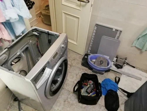 Ремонт стиральных машин Whirlpool в Отрадном в октябре