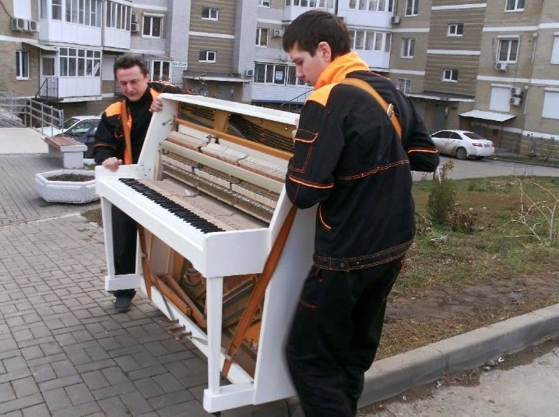 Перевозка пианино и рояля в Отрадном — цена от 870 руб., грузчики, упаковка — Мастер24